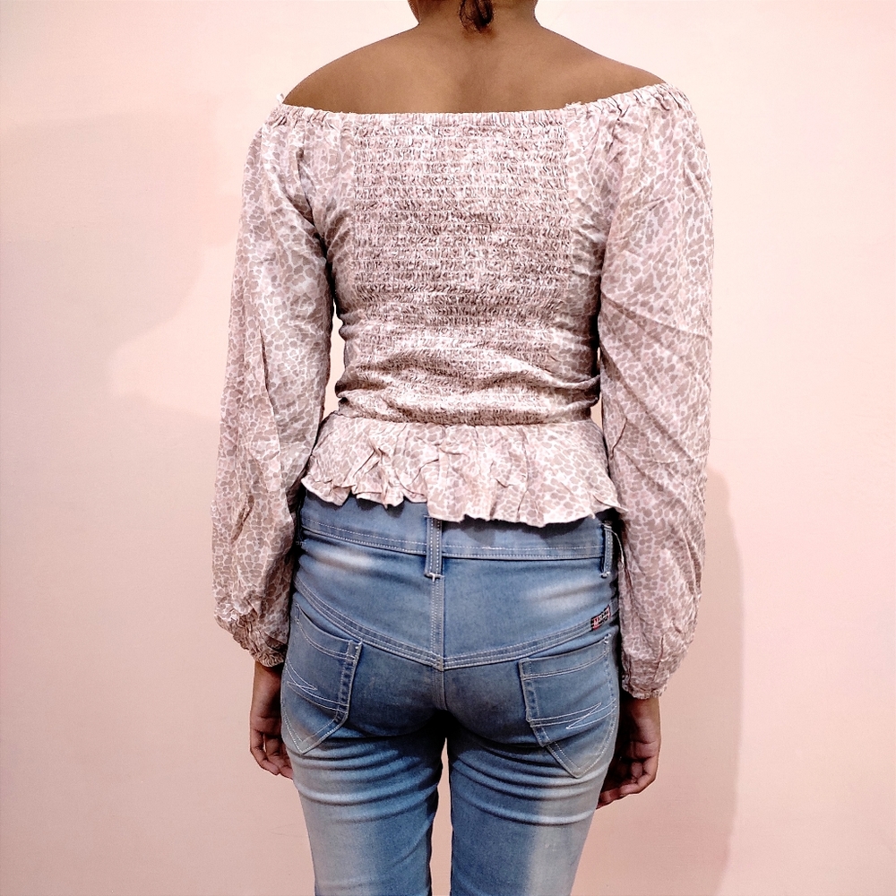 💜💜💜Korean Blouse top - Picture 3 of 3